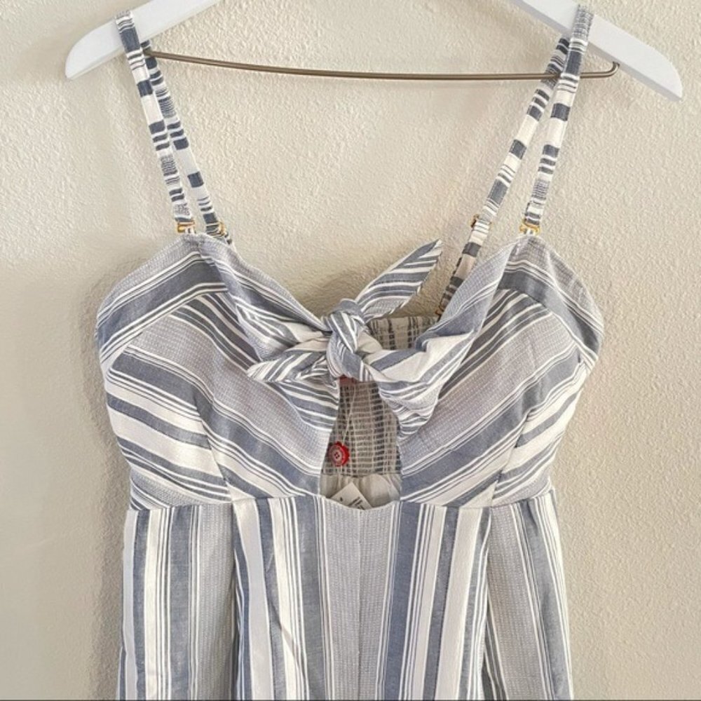 Red Carter Women’s KIMBERLY Striped Tie Front Jumpsuit Size L - Picture 4 of 14